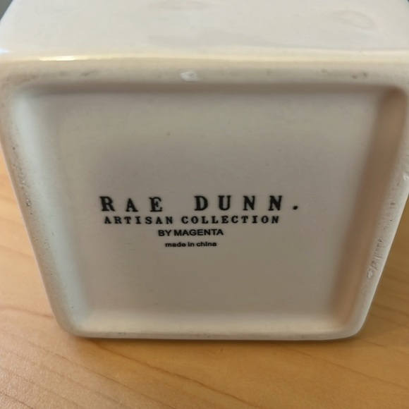 Rae Dunn Edit Pencil Holder - Picture 3 of 4